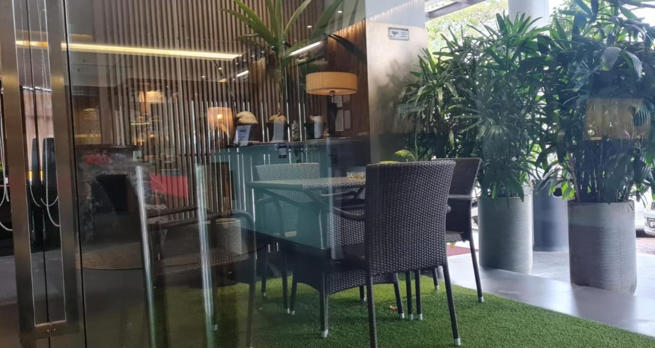 Extreme Boutique Hotel Kluang Esterno foto